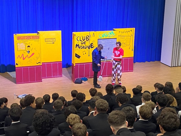 PHOTO-2025-11-04-19-23-48 (1)