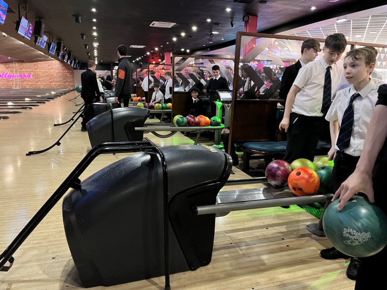 1qbAlvr_CHPNKPGoGWT2Pk-GSN_fcn8vAw