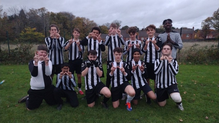 Squad photo @ Bournville