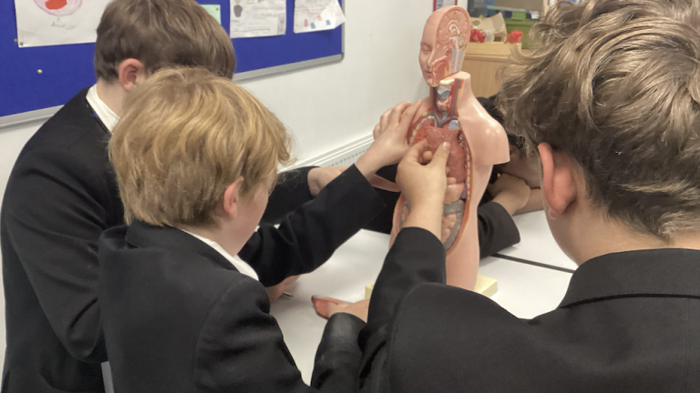 Screenshot 2025-12-16 at 13.06.07